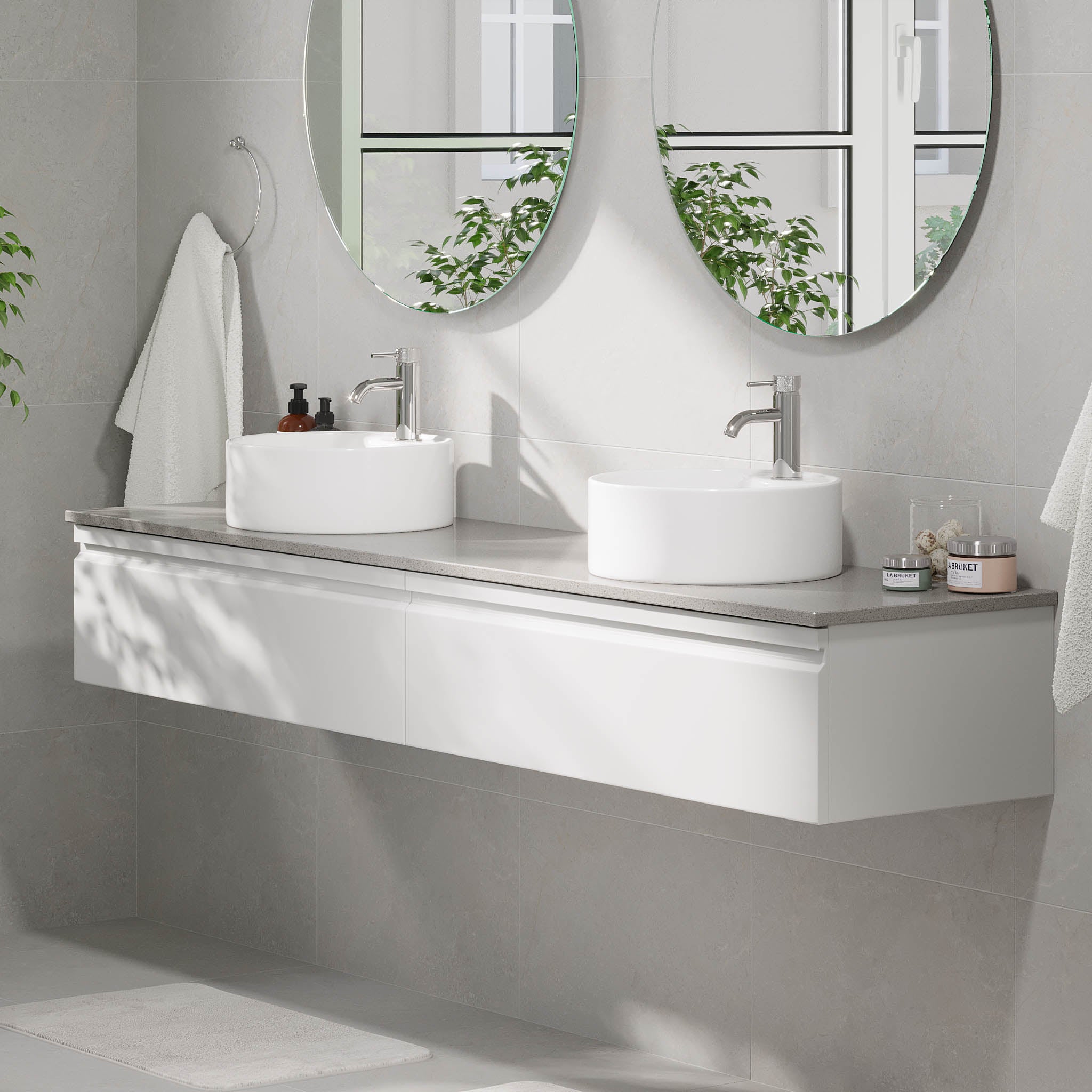 Mirage Badmøbel med grå bordplade, Mat Hvid - 60 cm (AFHENTNING!)