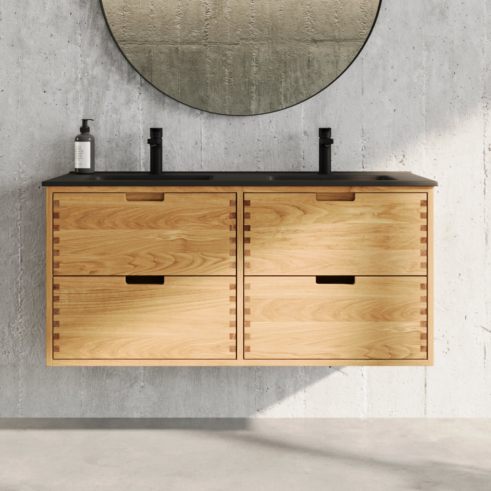 Troldeskoven Badmøbel, Eg