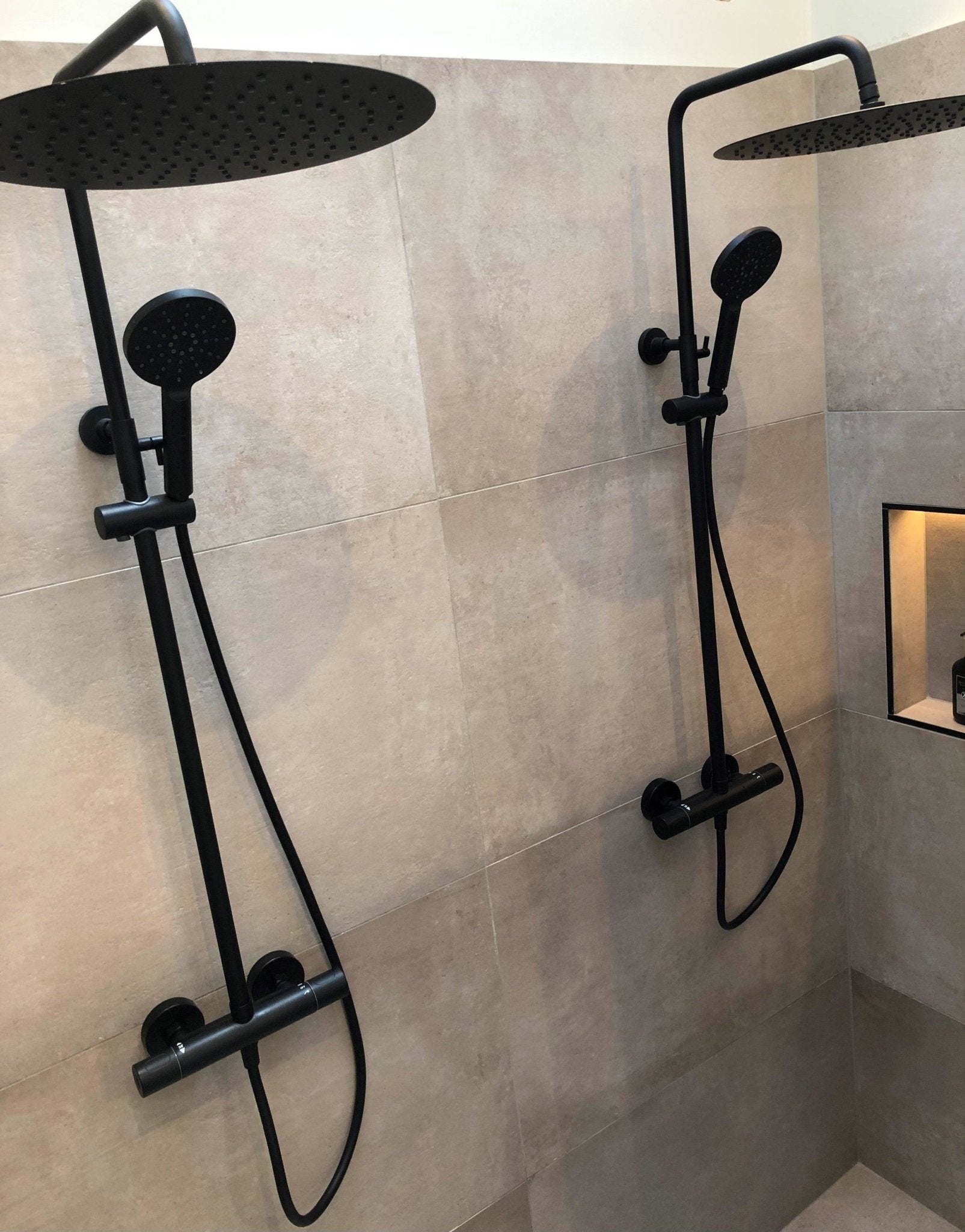 Brusesæt Dragør Med 40 cm Topbruser - HomeTomato - 31-120-13-63-00 - 8595677128949