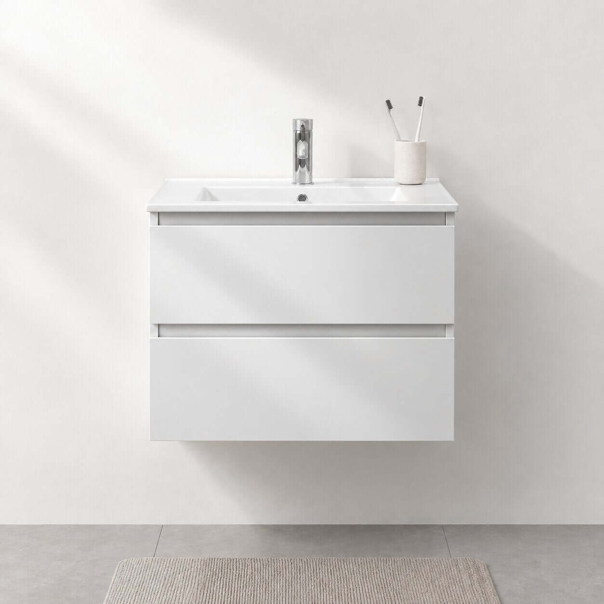Badeværelsesmøbel 60 cm i mat hvid med porcelænsvask - Kenwood