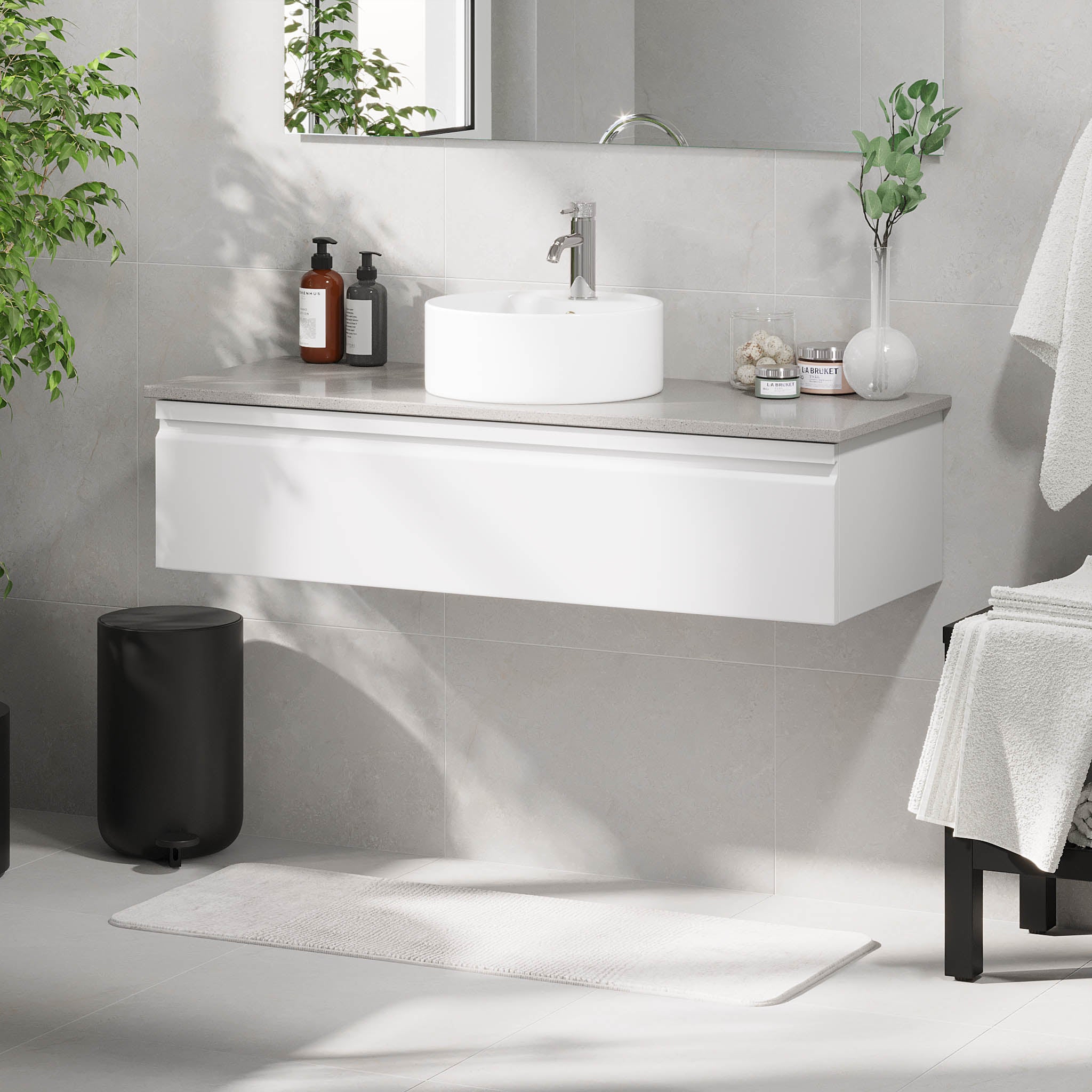 Mirage Badmøbel med grå bordplade, Mat Hvid