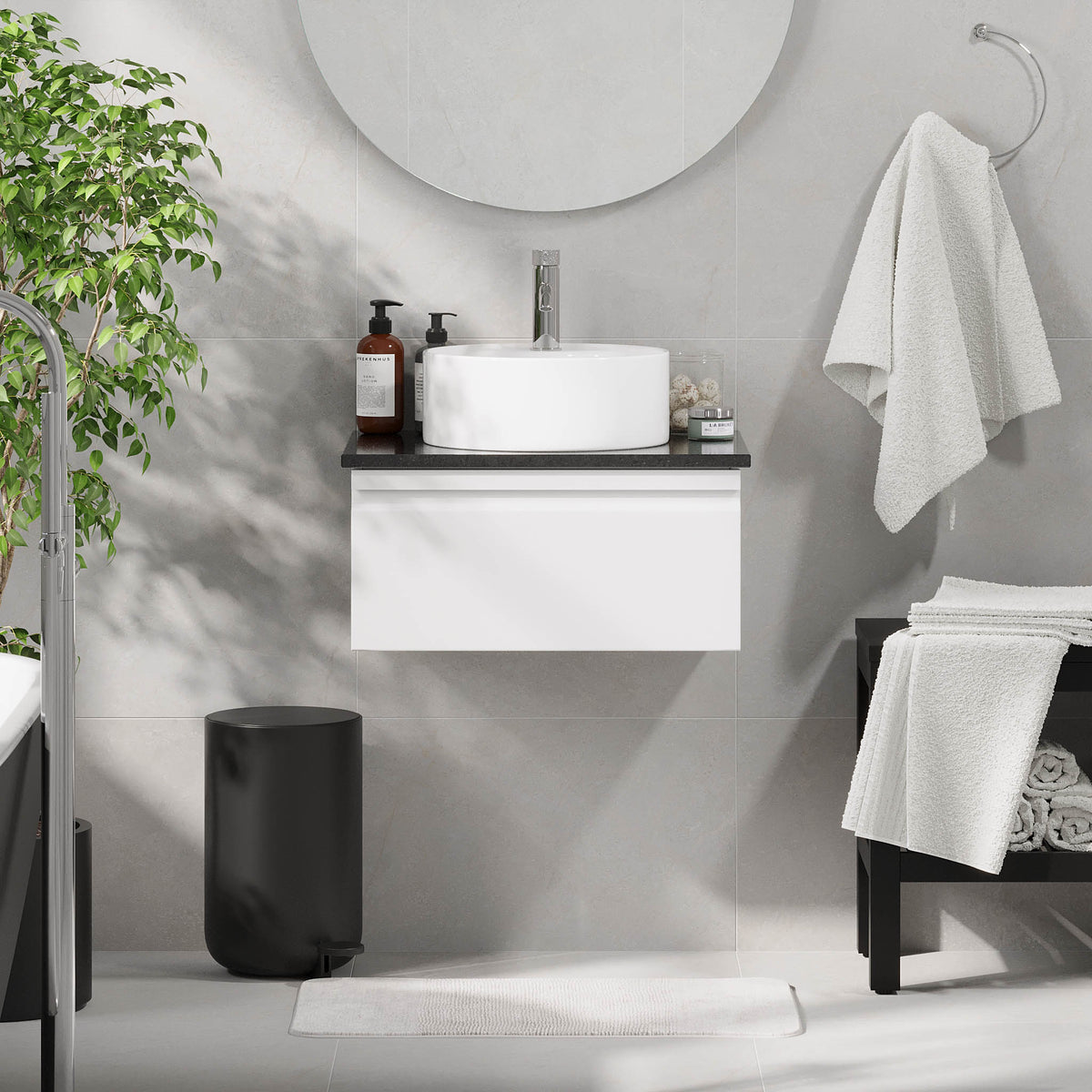 Mirage Badmøbel med sort bordplade, Mat Hvid