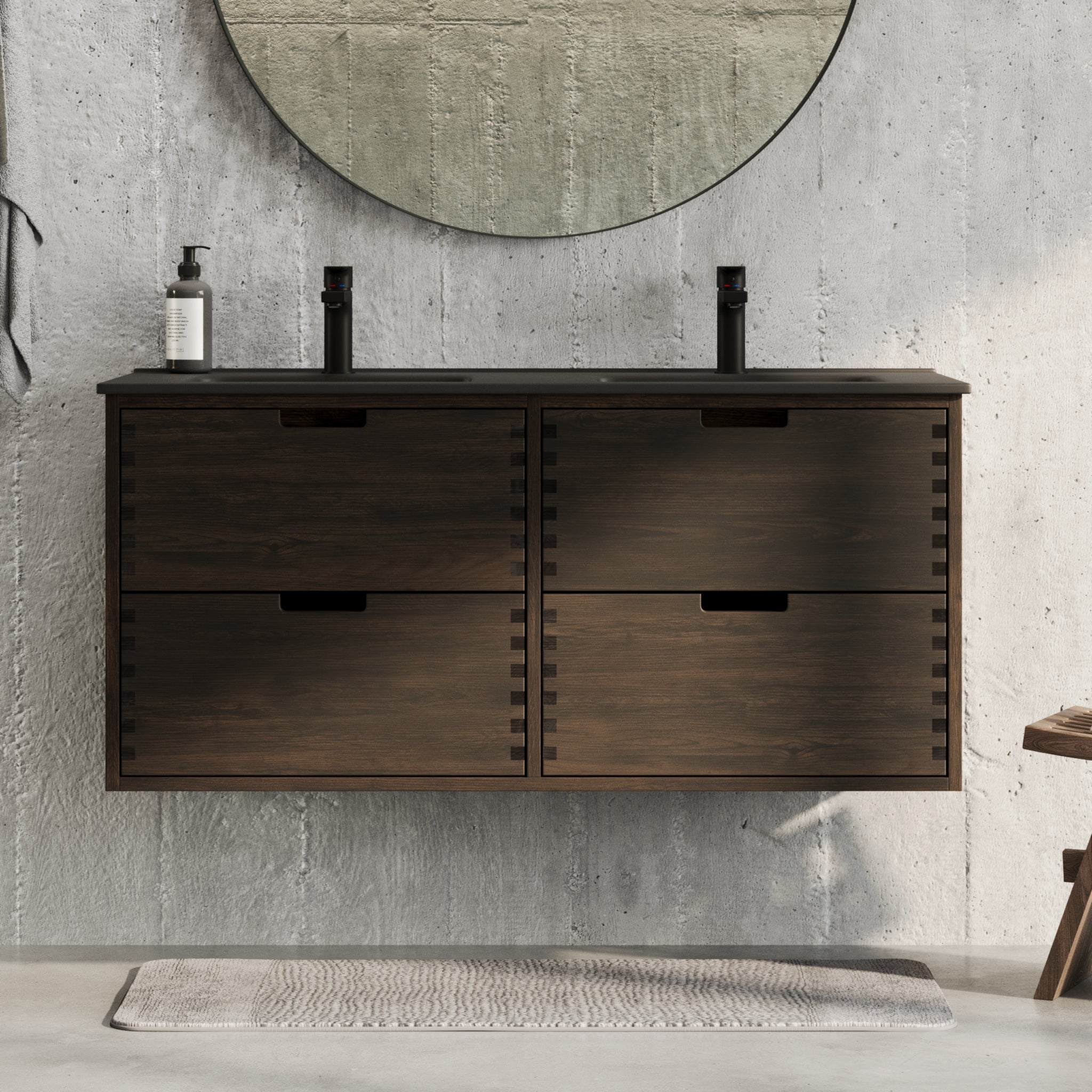 Troldeskoven Badmøbel, Sort eg