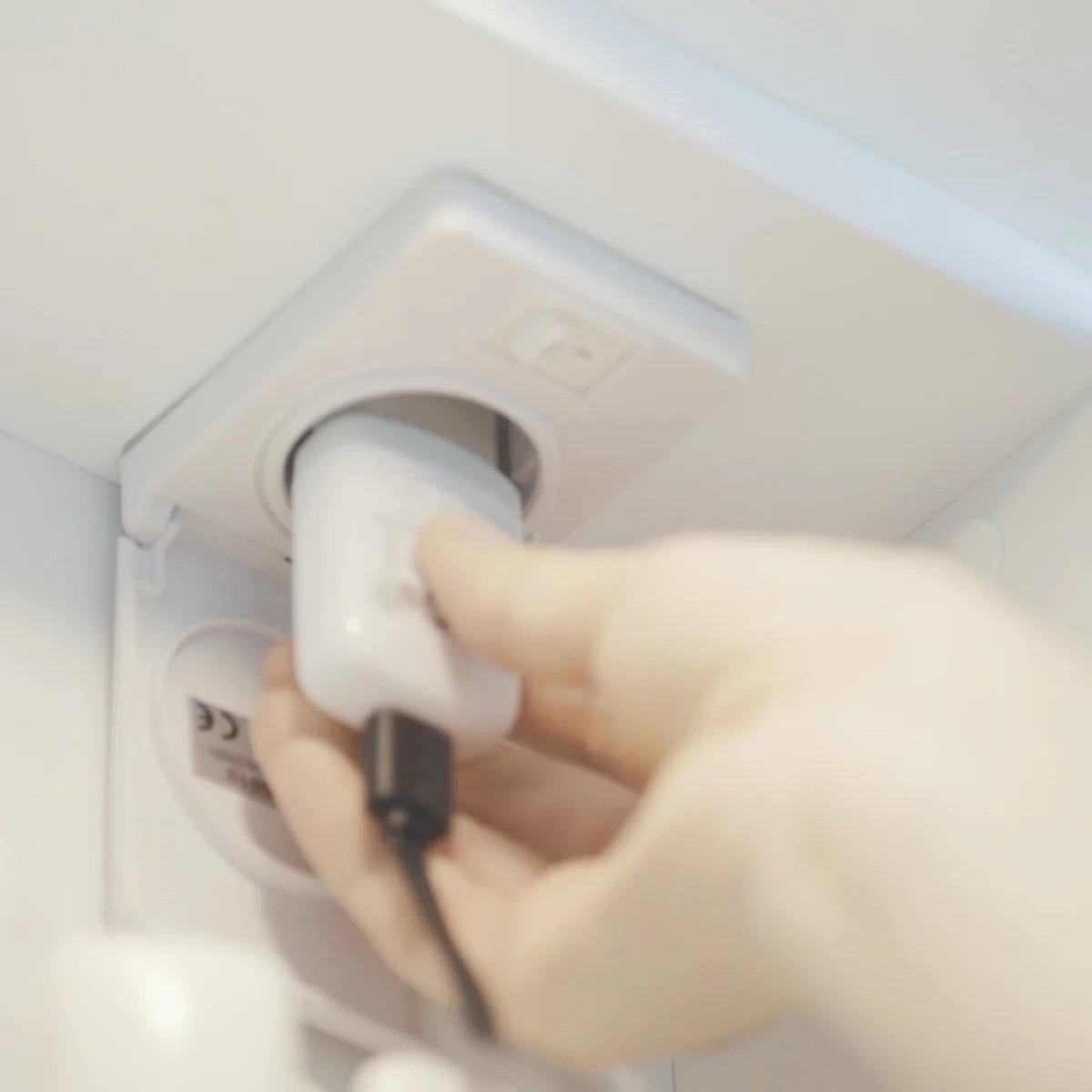 Fjäll LED Spejlskab Med Rund Lysbaldakin - HomeTomato - 02-060-01-11-00 - 8594175642513