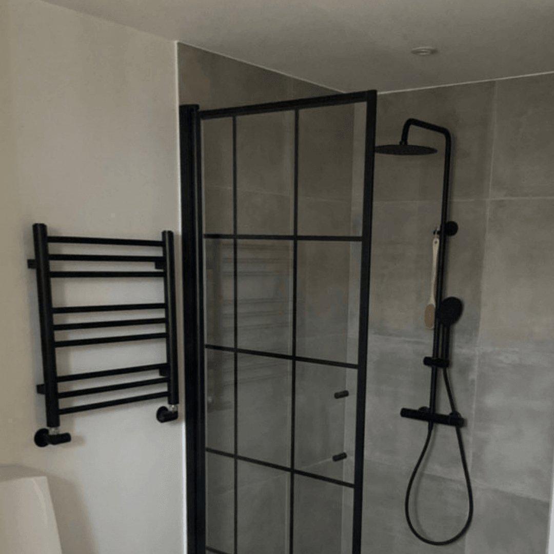 Brusesæt Dragør Med 25 cm Topbruser - HomeTomato - 31-120-05-70-00 - 8595677133370